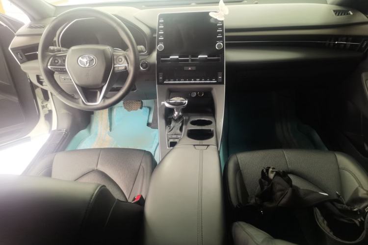 Used Toyota Avalon 2021 2.5L Luxury Edition Center Console