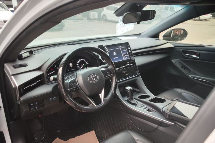 Used Toyota Avalon 2021 2.5L Luxury Edition Center Console