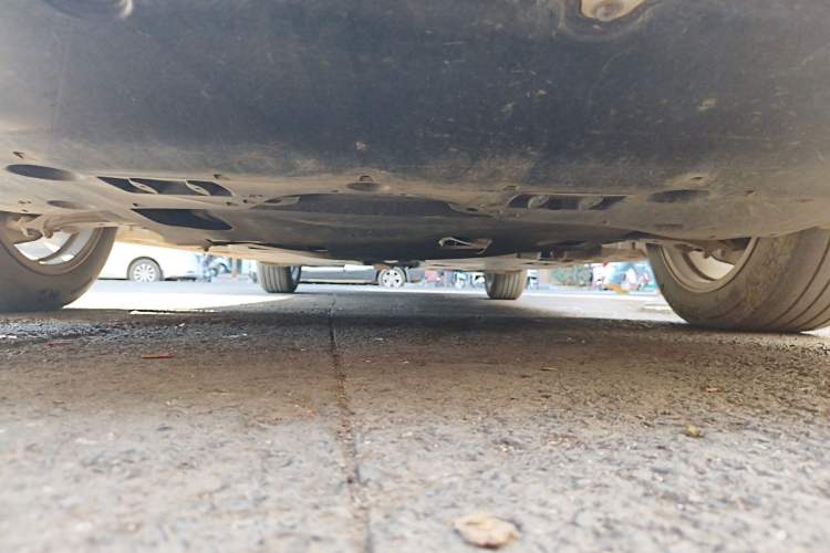 Used Toyota Avalon 2021 2.5L Luxury Edition Chassis Front