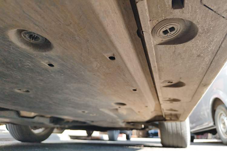 Used Toyota Avalon 2021 2.5L Luxury Edition Chassis Front Right