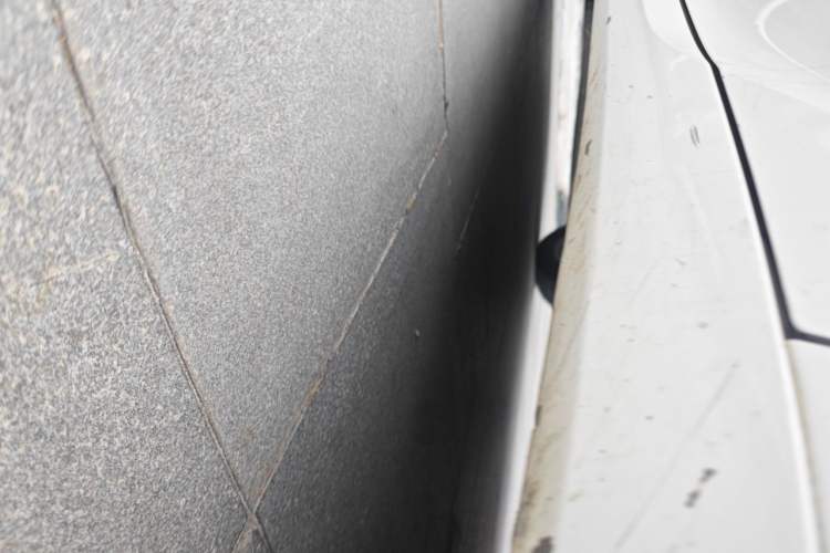 Used Toyota Avalon 2021 2.5L Luxury Edition Chassis Front Right