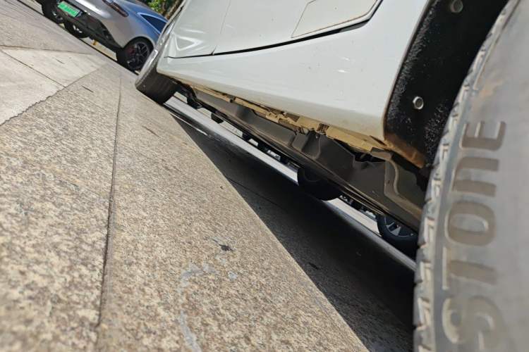 Used Toyota Avalon 2021 2.5L Luxury Edition Chassis Rear Left
