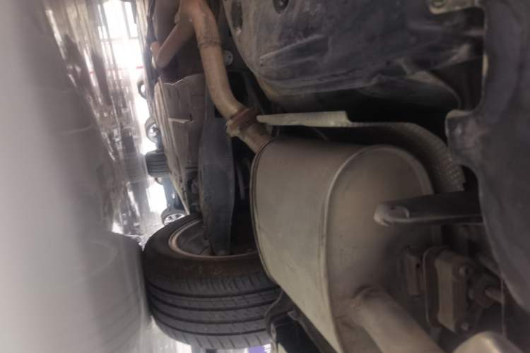 Used Toyota Avalon 2021 2.5L Luxury Edition Chassis Rear Left