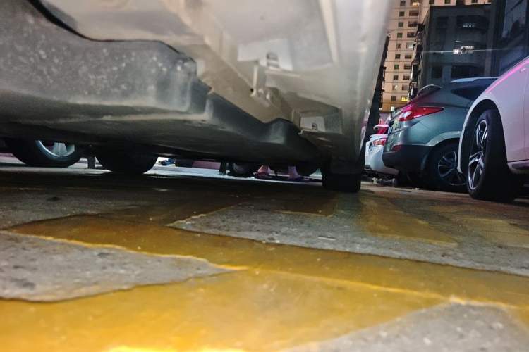 Used Toyota Avalon 2021 2.5L Luxury Edition Chassis Rear Right