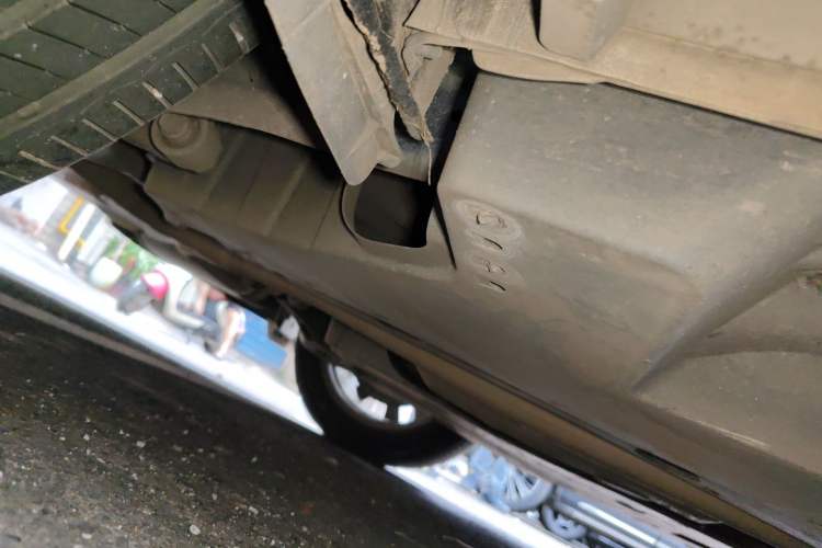 Used Toyota Avalon 2021 2.5L Luxury Edition Chassis Rear Right
