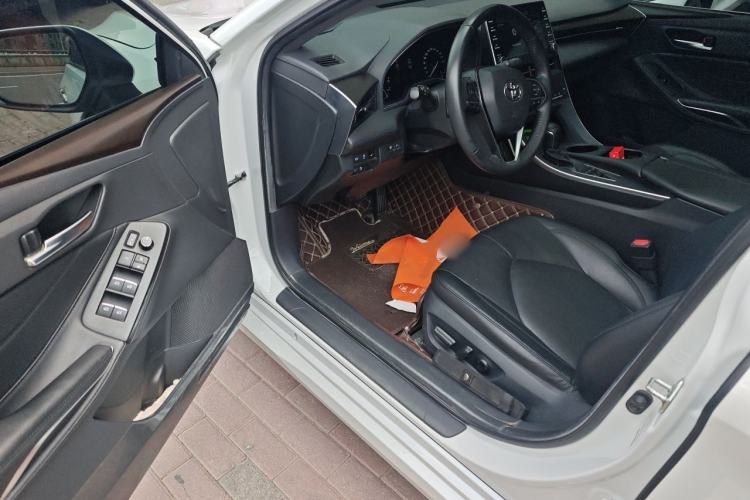 Used Toyota Avalon 2021 2.5L Luxury Edition Driver Seat