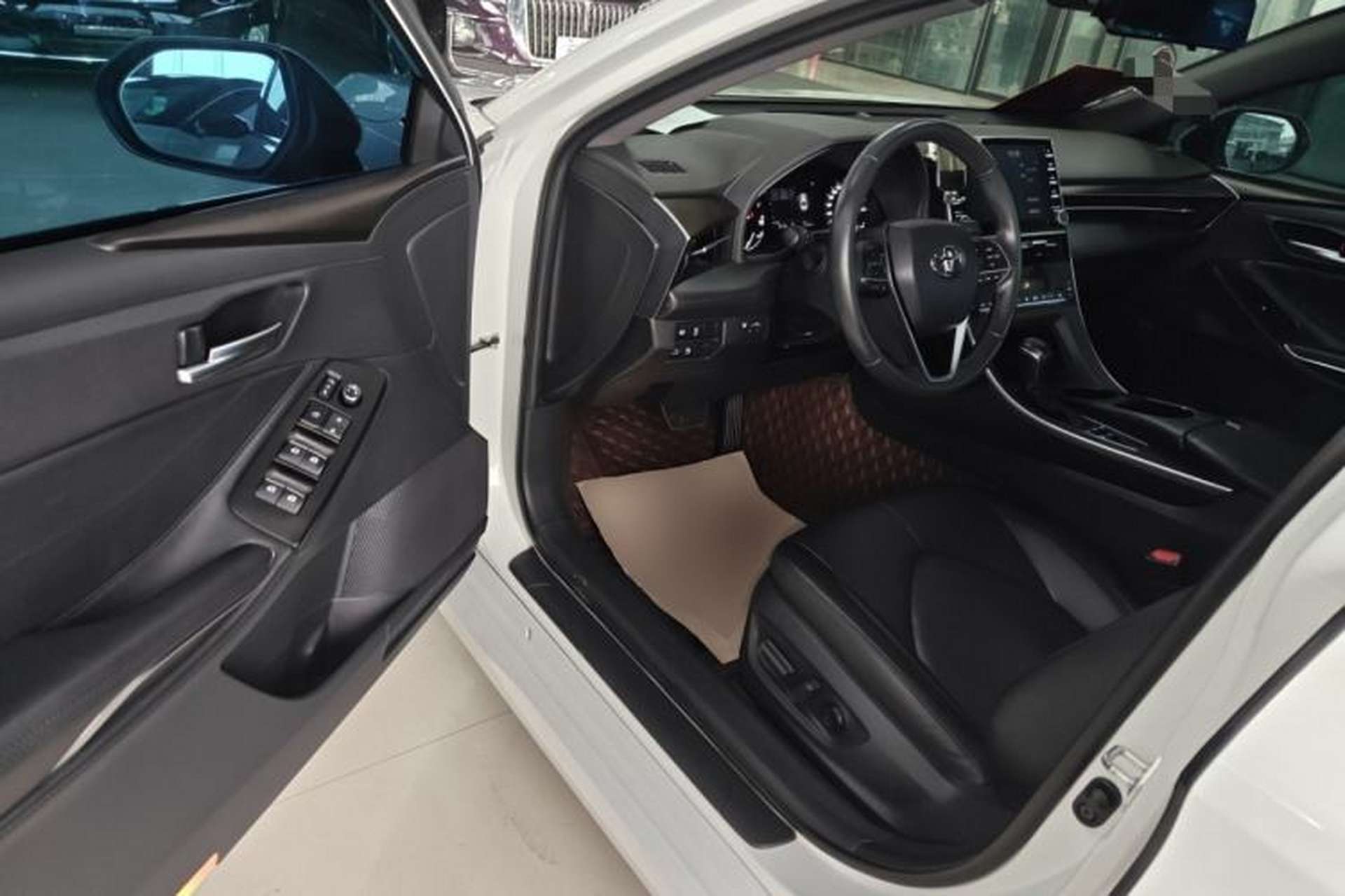 Used Toyota Avalon 2021 2.5L Luxury Edition Driver Seat