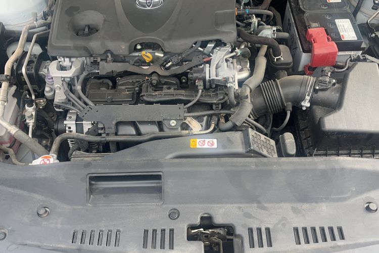Used Toyota Avalon 2021 2.5L Luxury Edition Engine Bay
