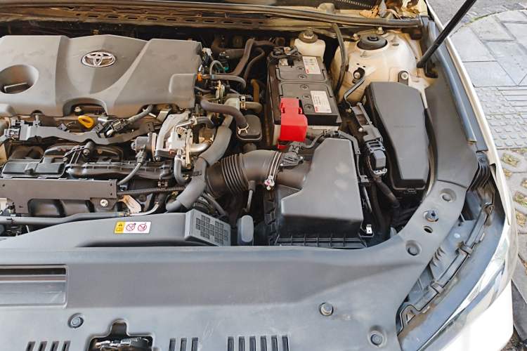 Used Toyota Avalon 2021 2.5L Luxury Edition Engine Bay Left
