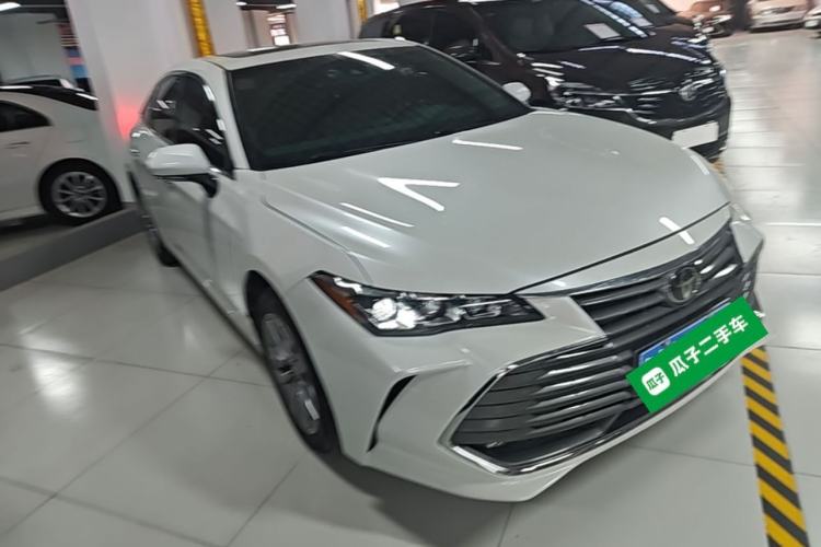 Used Toyota Avalon 2021 2.5L Luxury Edition Front Right 45 Deg