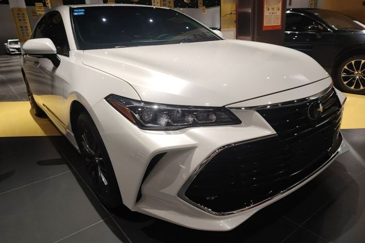 Used Toyota Avalon 2021 2.5L Touring Prestige SPORT Edition Front Right 45 Deg