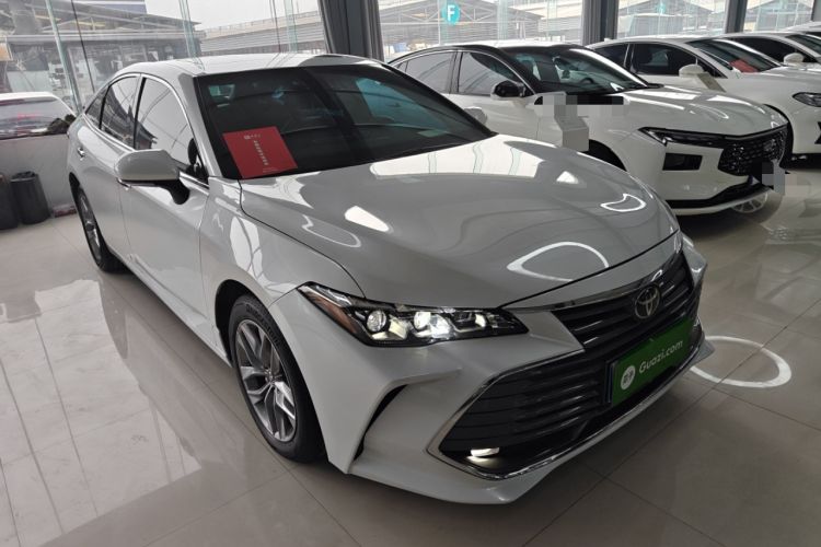 Used Toyota Avalon 2021 2.5L Luxury Edition Front Right 45 Deg
