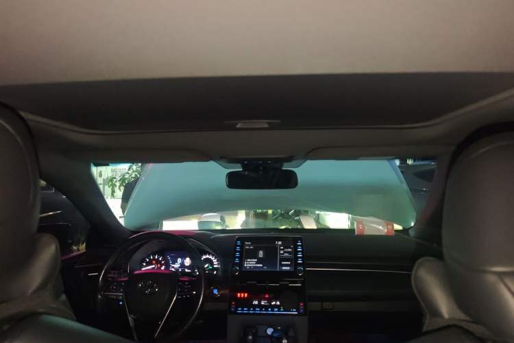 Used Toyota Avalon 2021 2.5L Luxury Edition Headliner