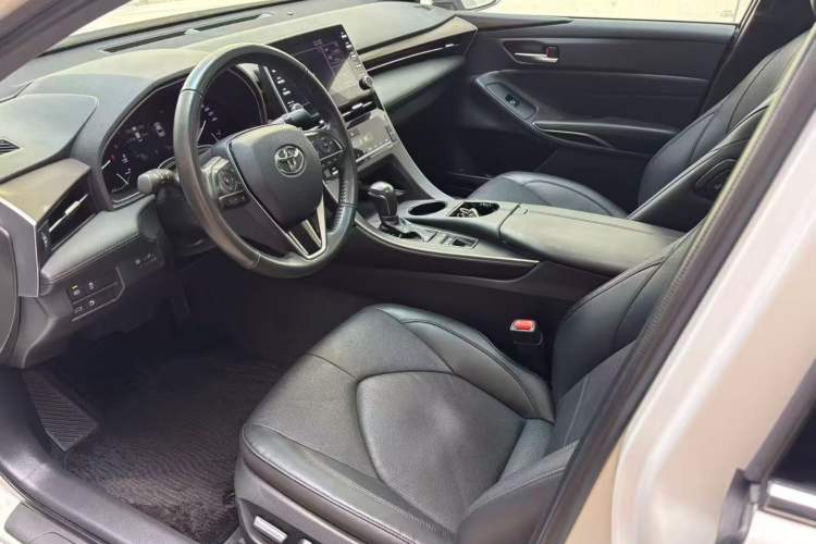 Used Toyota Avalon 2021 2.5L Luxury Edition Interior 2