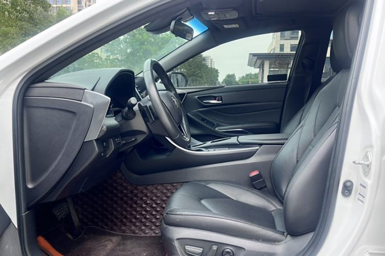 Used Toyota Avalon 2021 2.5L Luxury Edition Interior 4