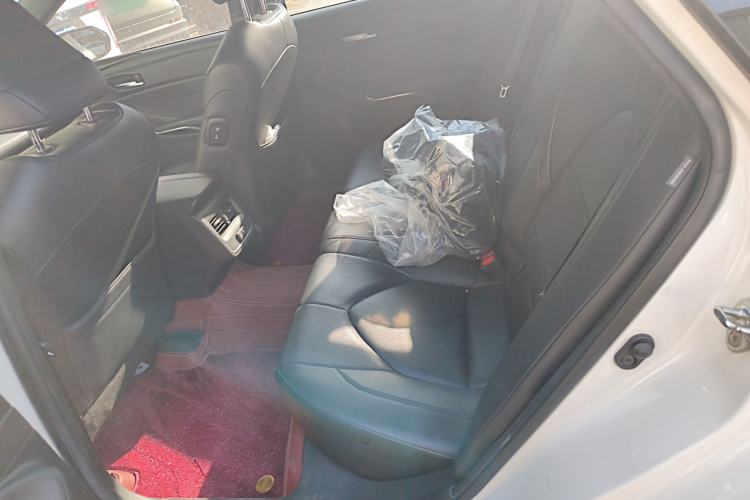 Used Toyota Avalon 2021 2.5L Luxury Edition Left Rear Seat