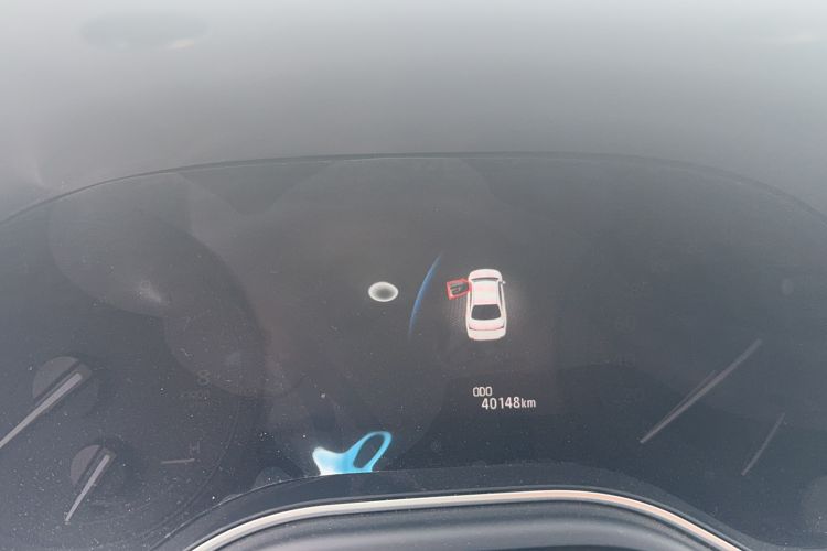 Used Toyota Avalon 2021 2.5L Luxury Edition Odometer Close Up