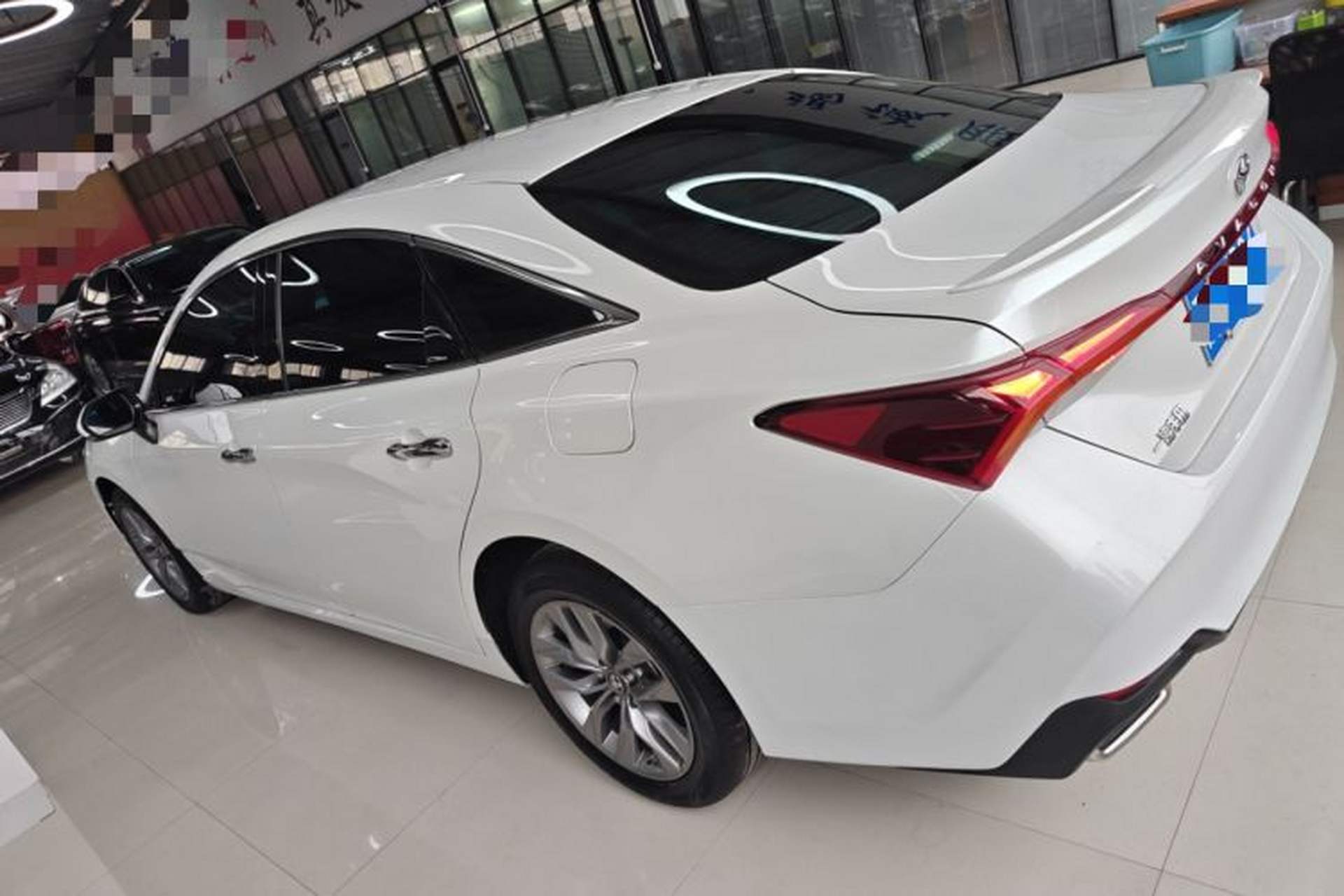 Used Toyota Avalon 2021 2.5L Luxury Edition Rear Left 45 Deg