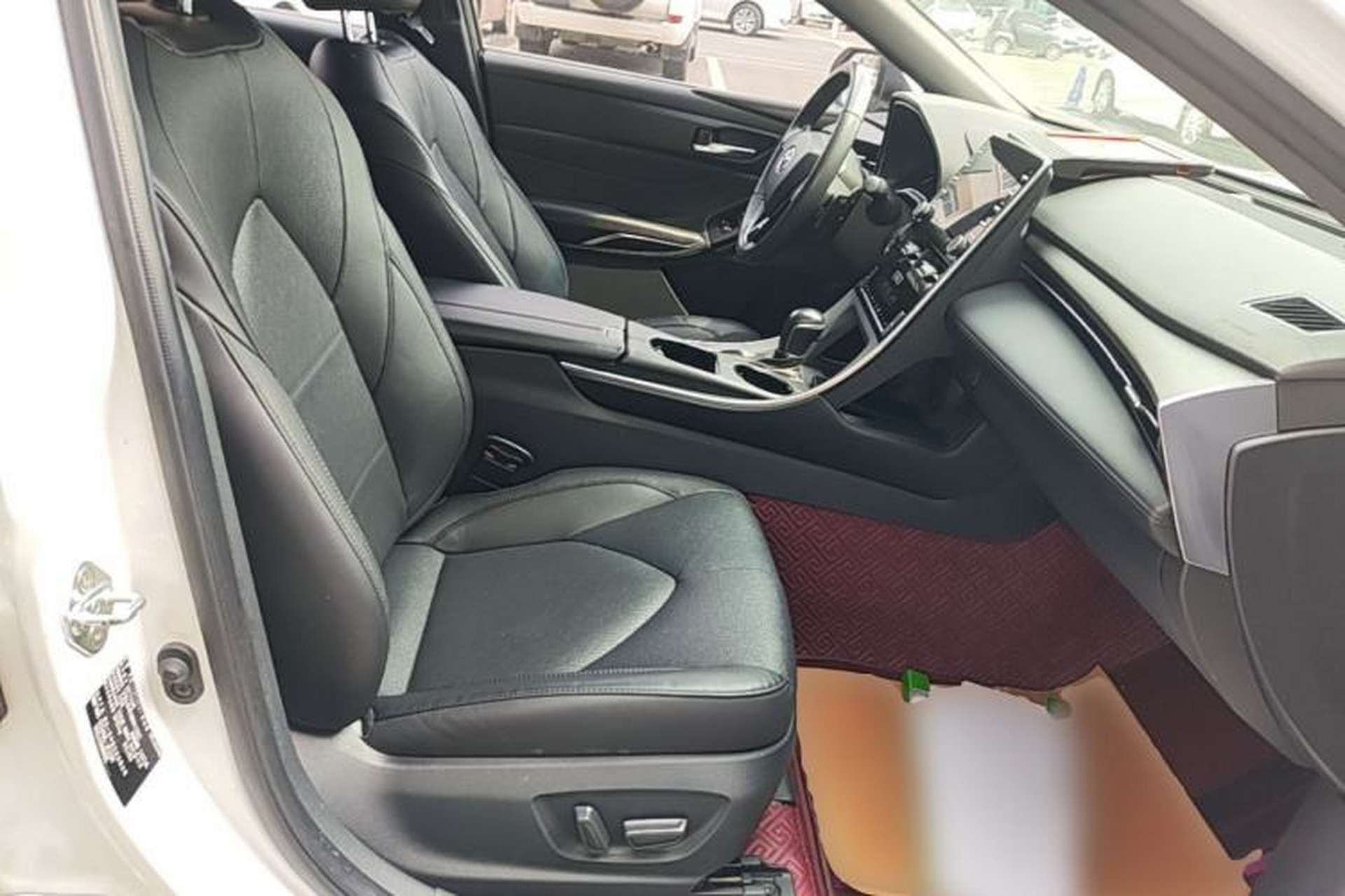 Used Toyota Avalon 2021 2.5L Luxury Edition Right Front Seat