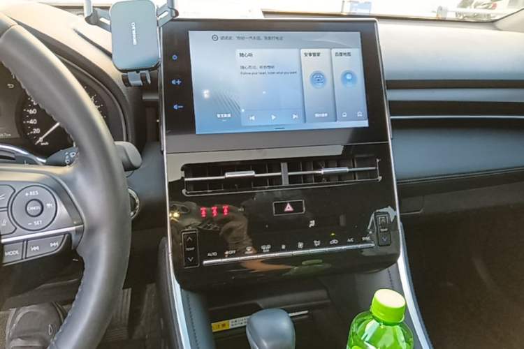 Used Toyota Avalon 2022 2.5L Luxury Edition Audio And AC Panel