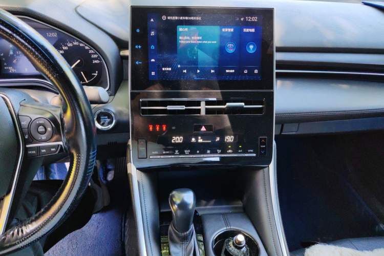 Used Toyota Avalon 2022 2.0L Luxury Edition Audio And AC Panel