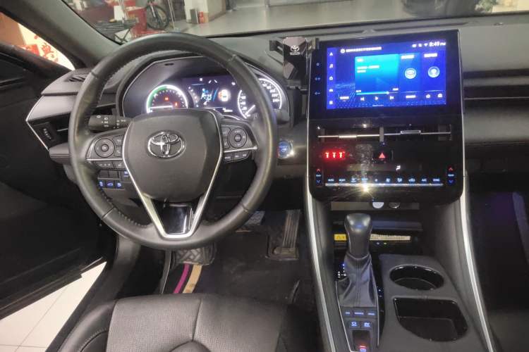 Used Toyota Avalon 2022 Dual-Engine 2.5L Luxury Edition Audio And AC Panel
