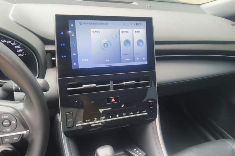 Used Toyota Avalon 2022 2.0L Luxury Edition Audio And AC Panel
