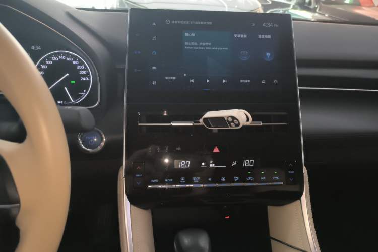 Used Toyota Avalon 2022 Dual-Engine 2.5L Luxury Edition Audio And AC Panel