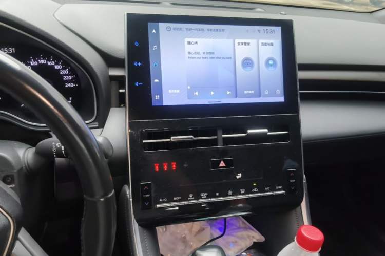 Used Toyota Avalon 2022 2.0L Luxury Edition Audio And AC Panel