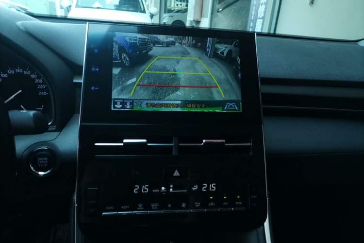 Used Toyota Avalon 2022 2.5L Luxury Edition Audio And AC Panel