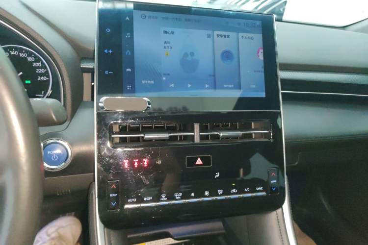 Used Toyota Avalon 2022 Dual-Engine 2.5L Luxury Edition Audio And AC Panel