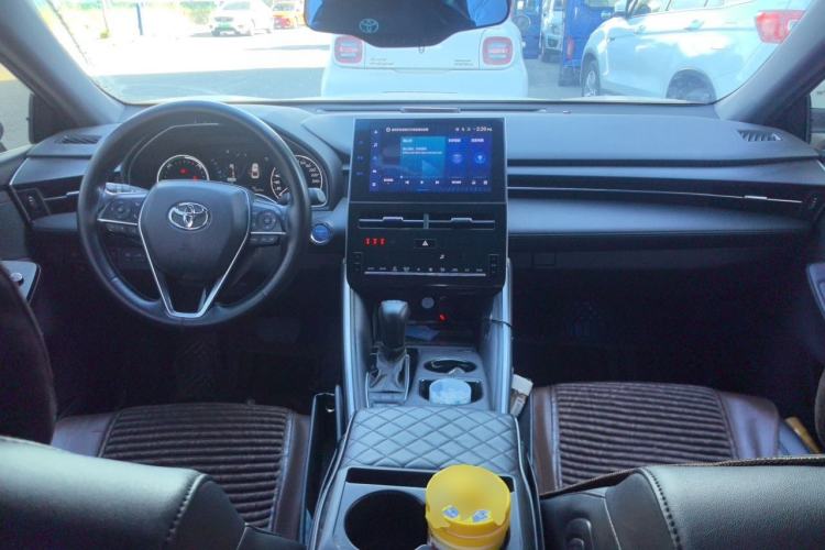 Used Toyota Avalon 2022 Dual-Engine 2.5L Luxury Edition Center Console