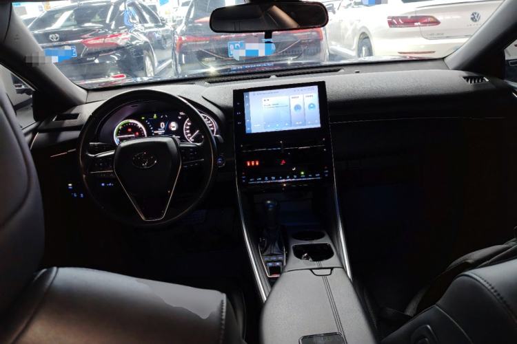 Used Toyota Avalon 2022 Dual-Engine 2.5L Luxury Edition Center Console