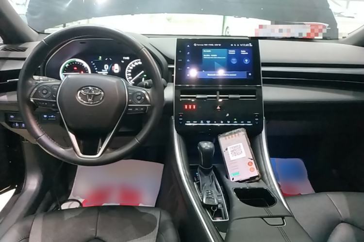 Used Toyota Avalon 2022 Dual-Engine 2.5L Luxury Edition Center Console