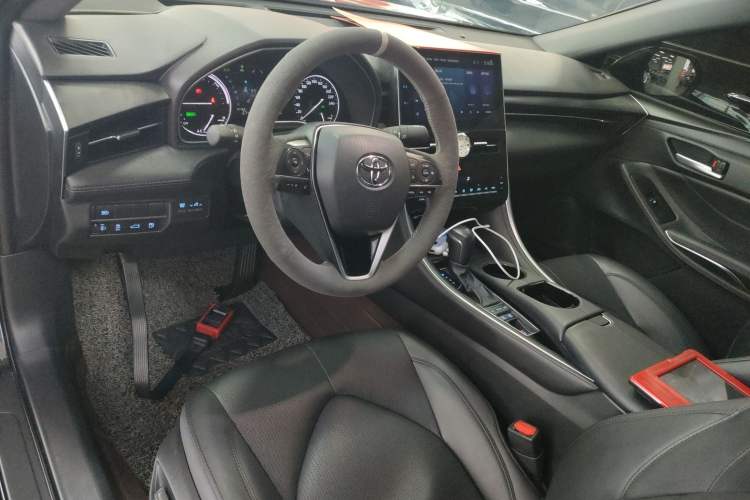 Used Toyota Avalon 2022 Dual-Engine 2.5L Luxury Edition Center Console