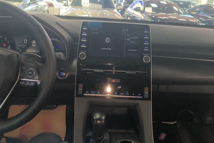 Used Toyota Avalon 2022 2.0L Luxury Edition Center Console