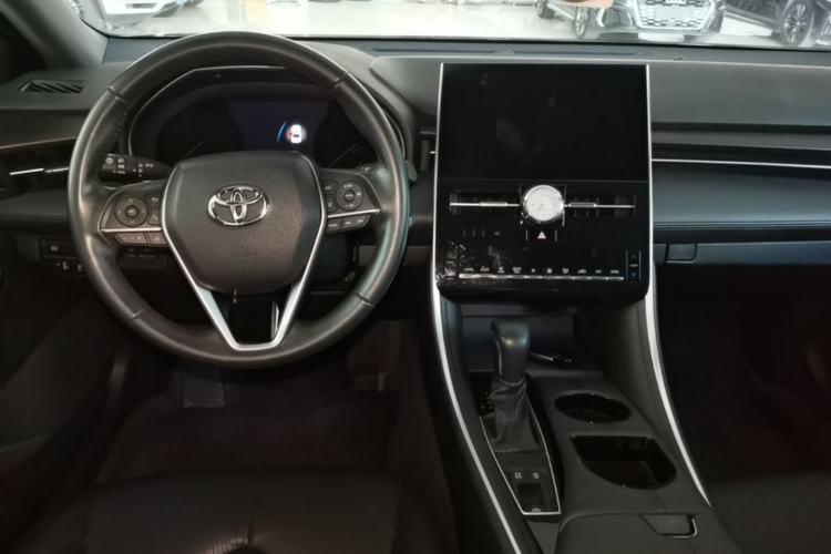 Used Toyota Avalon 2022 2.0L Luxury Edition Center Console