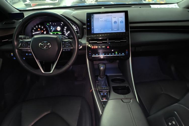 Used Toyota Avalon 2022 2.5L Luxury Edition Center Console