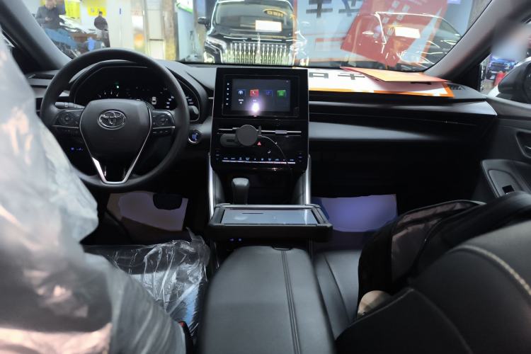 Used Toyota Avalon 2022 2.0L Ambition Edition Center Console