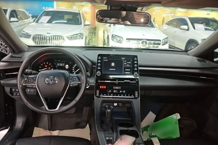 Used Toyota Avalon 2022 2.0L Luxury Edition Center Console