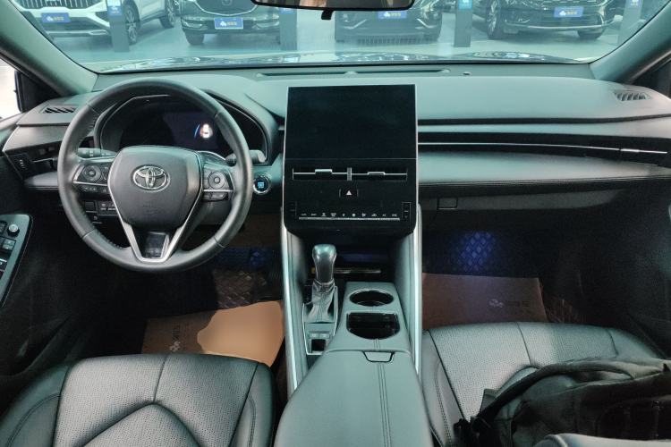 Used Toyota Avalon 2022 2.0L Luxury Edition Center Console