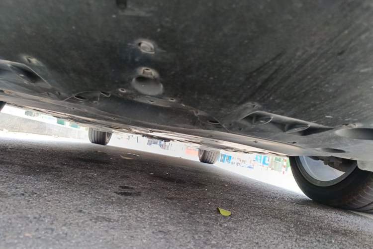 Used Toyota Avalon 2022 2.0L XLE Premium Edition Chassis Front
