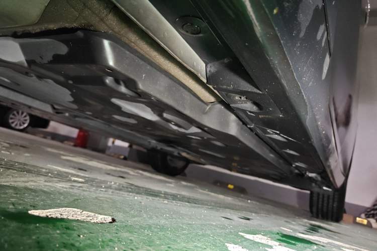 Used Toyota Avalon 2022 2.5L Luxury Edition Chassis Front Left