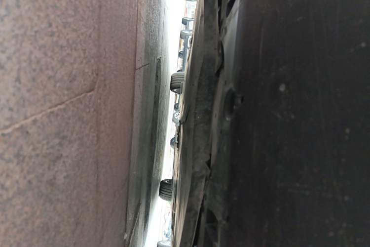 Used Toyota Avalon 2022 2.0L XLE Premium Edition Chassis Front