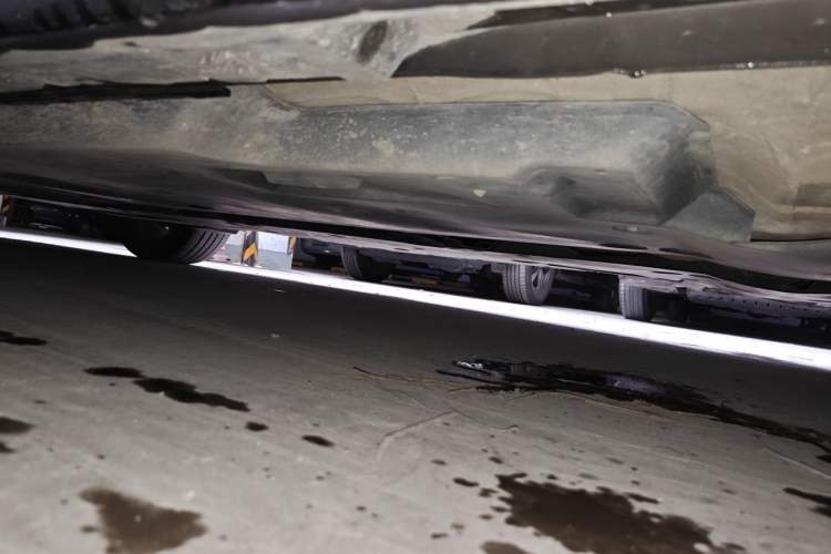 Used Toyota Avalon 2022 Dual-Engine 2.5L XLE Premium Edition Chassis Front Right