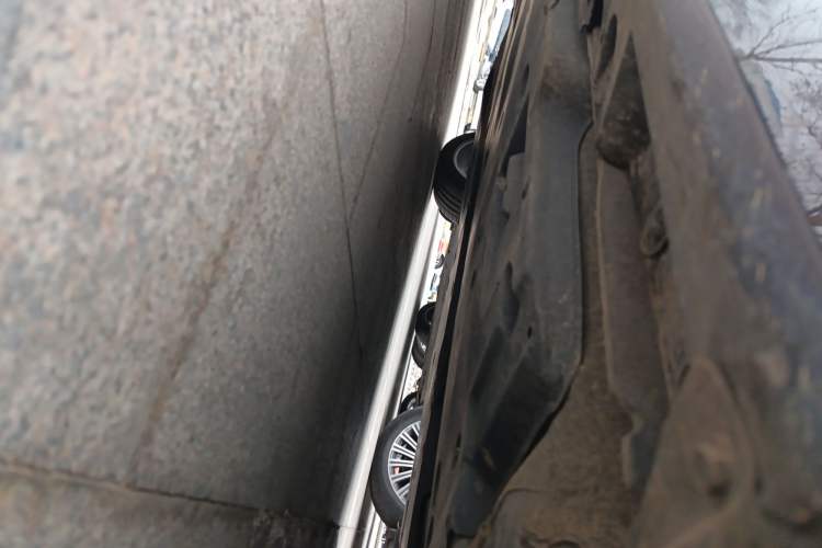 Used Toyota Avalon 2022 2.0L XLE Premium Edition Chassis Front Right