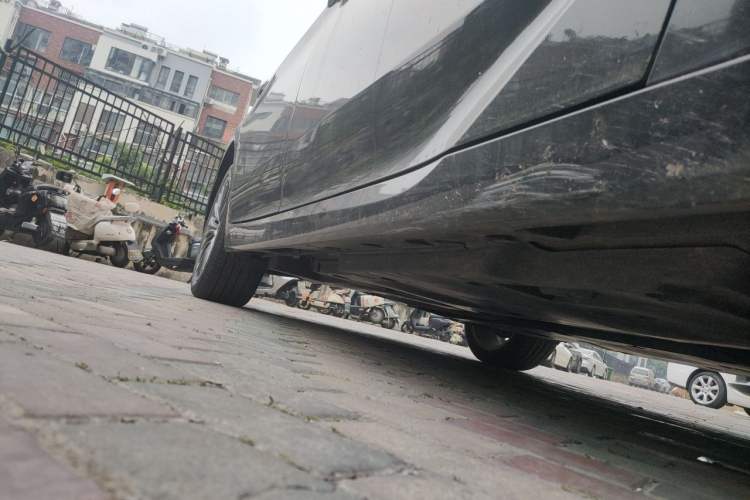Used Toyota Avalon 2022 2.0L XLE Premium Edition Chassis Front Right
