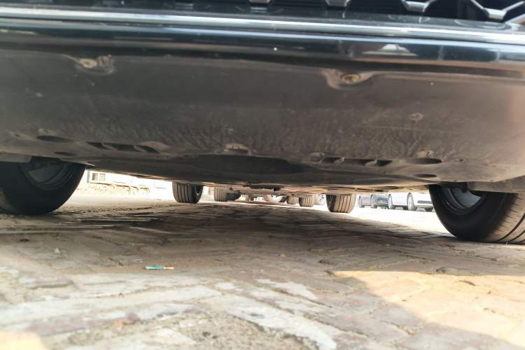 Used Toyota Avalon 2022 2.5L Luxury Edition Chassis Front