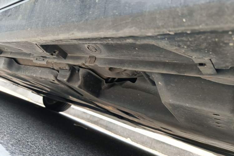 Used Toyota Avalon 2022 2.0L XLE Premium Edition Chassis Rear Left