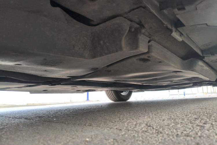 Used Toyota Avalon 2022 2.5L Luxury Edition Chassis Rear Right